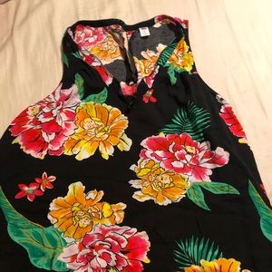 Old Navy tank top size xxl